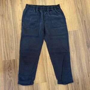 Soft Joie Navy Cropped Pants